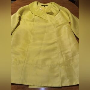 Nine West Vintage Women's Yellow Mac Shawl Collar Mid Length Coat Size Small NWT